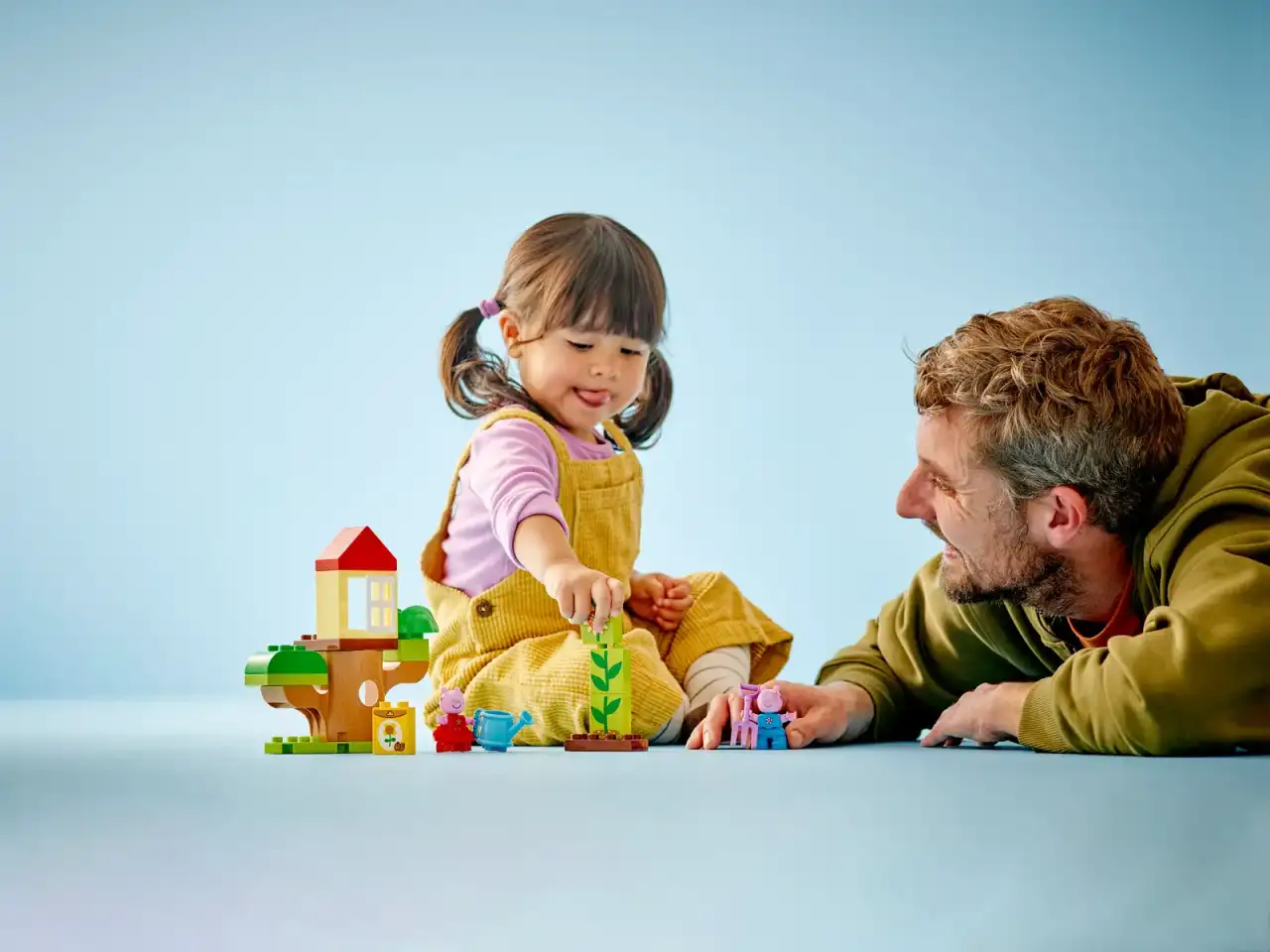 10431 - Peppa Pig Garden and Tree House