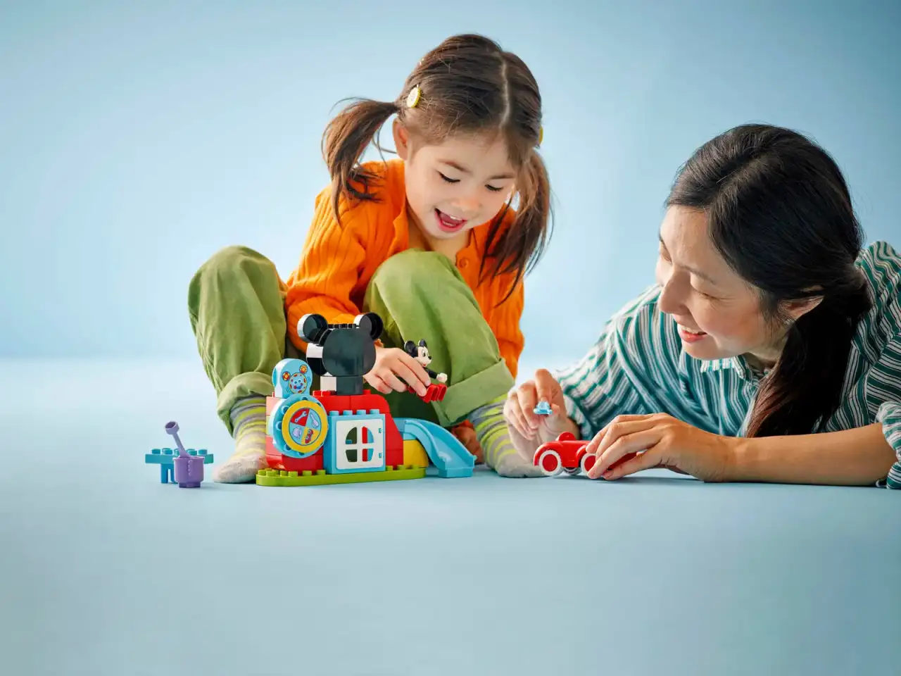 10454 - Mickey Mouse Clubhouse & Car