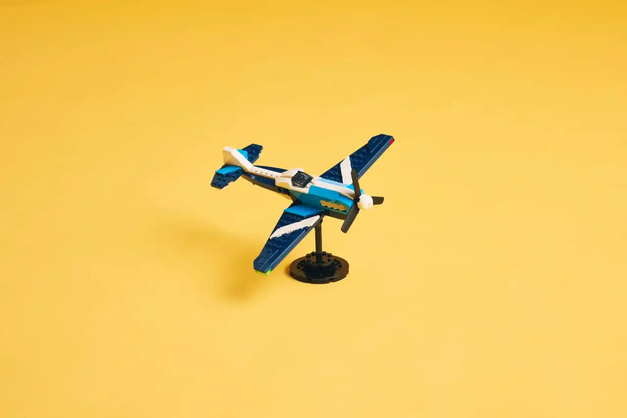 31160 - Race Plane