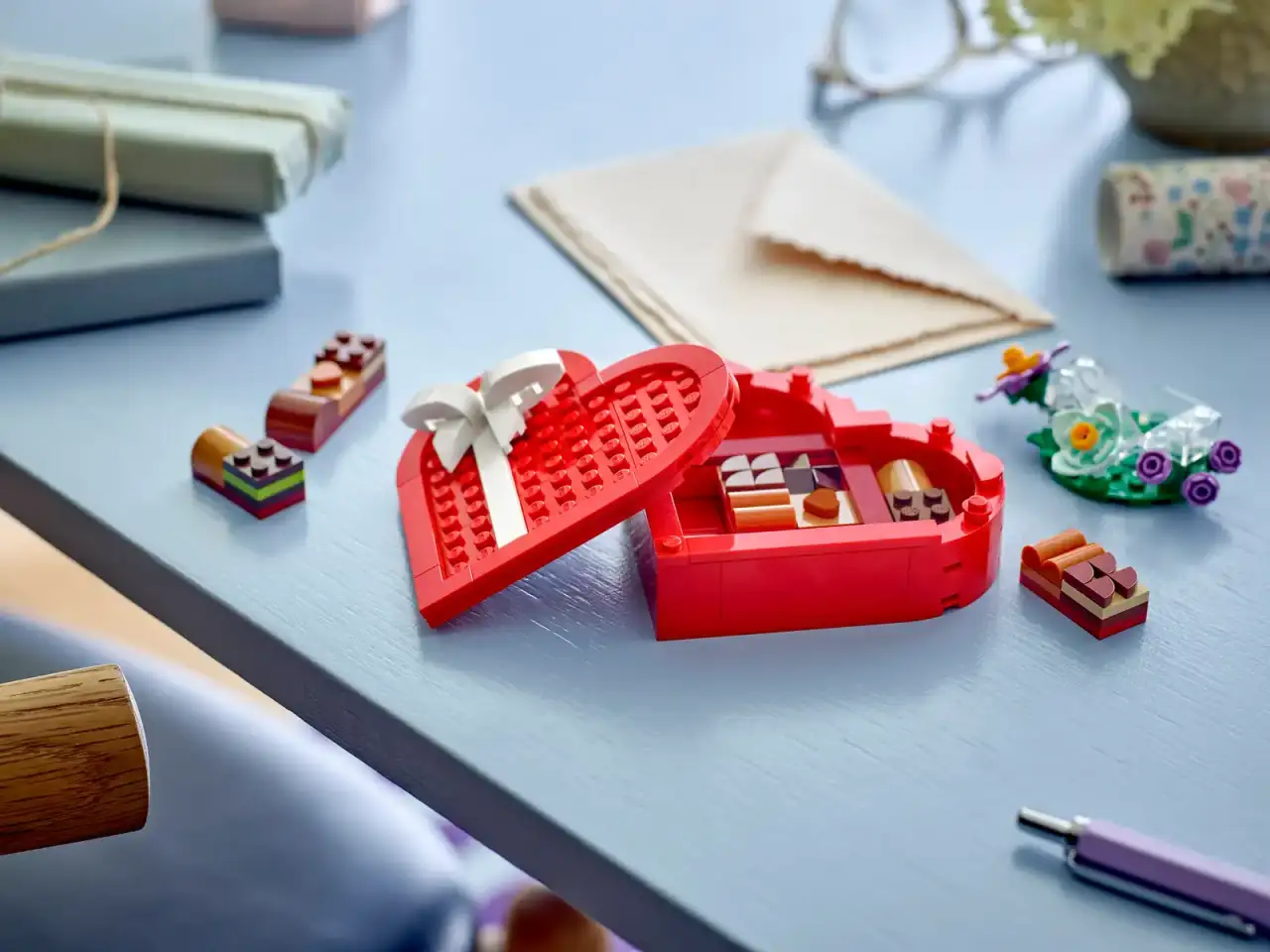 40759 - Celebration Series: Valentine's Day Box