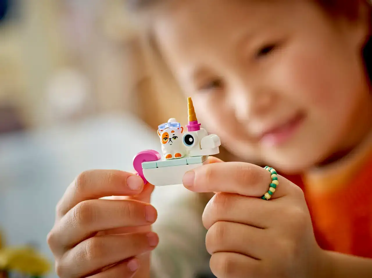 42658 - Unicorn & Flamingo Pool Party