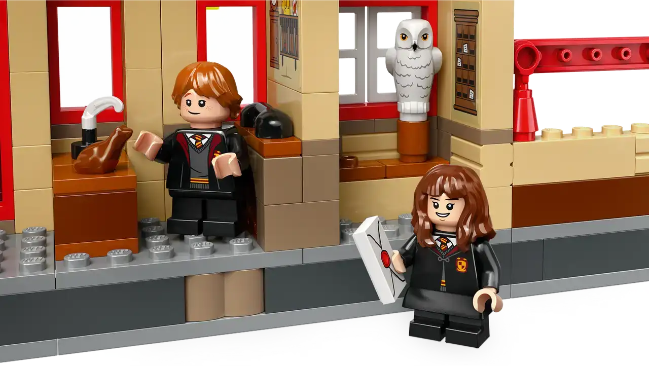 76423 - Hogwarts Express & Hogsmeade Station