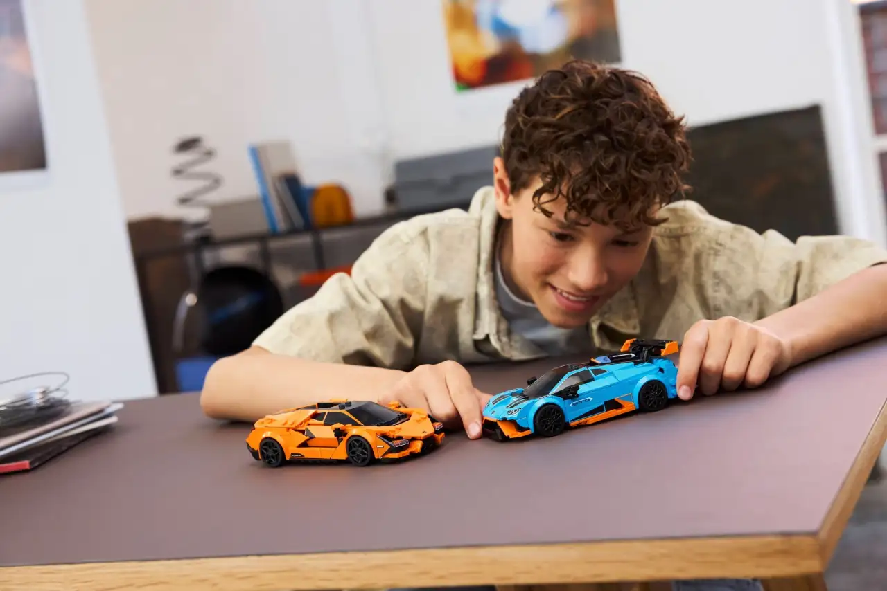77238 - Lamborghini Revuelto & Lamborghini Huracán STO