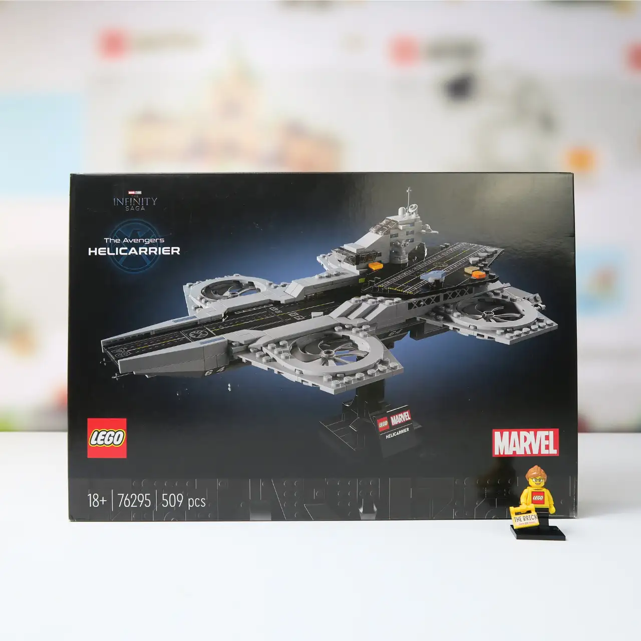 76295 - The Avengers Helicarrier