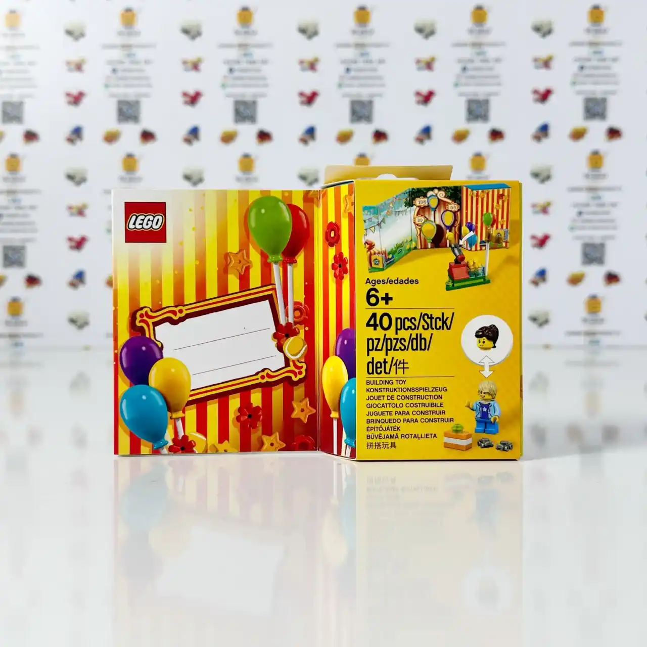 853906 - LEGO Greeting Card