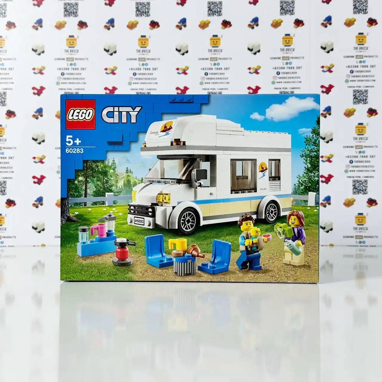 60283 - Holiday Camper Van
