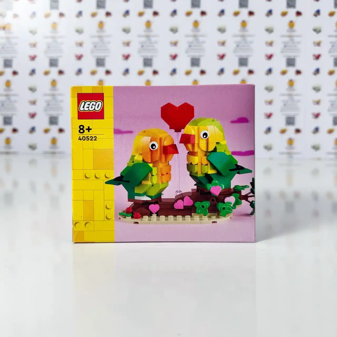 40522 - Valentine Lovebirds