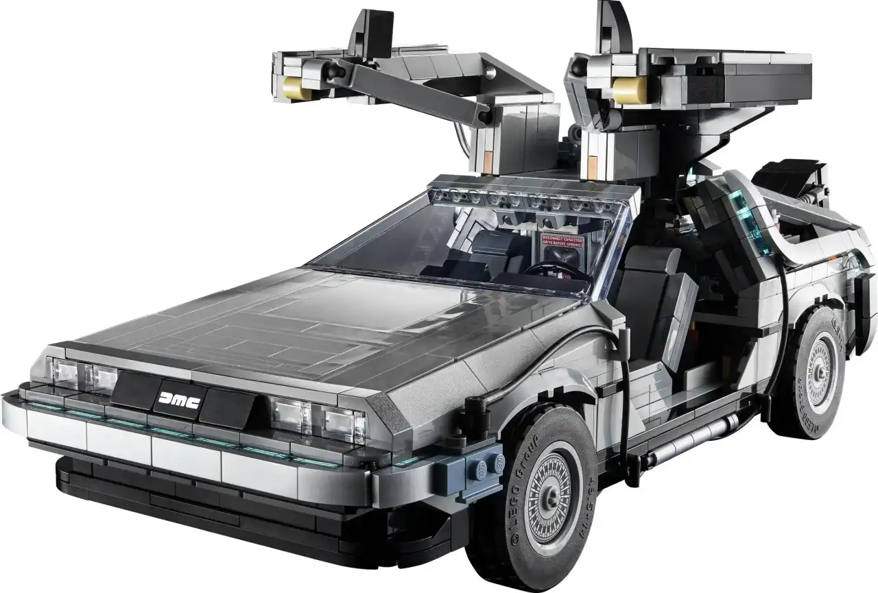10300 - Back to the Future Time Machine
