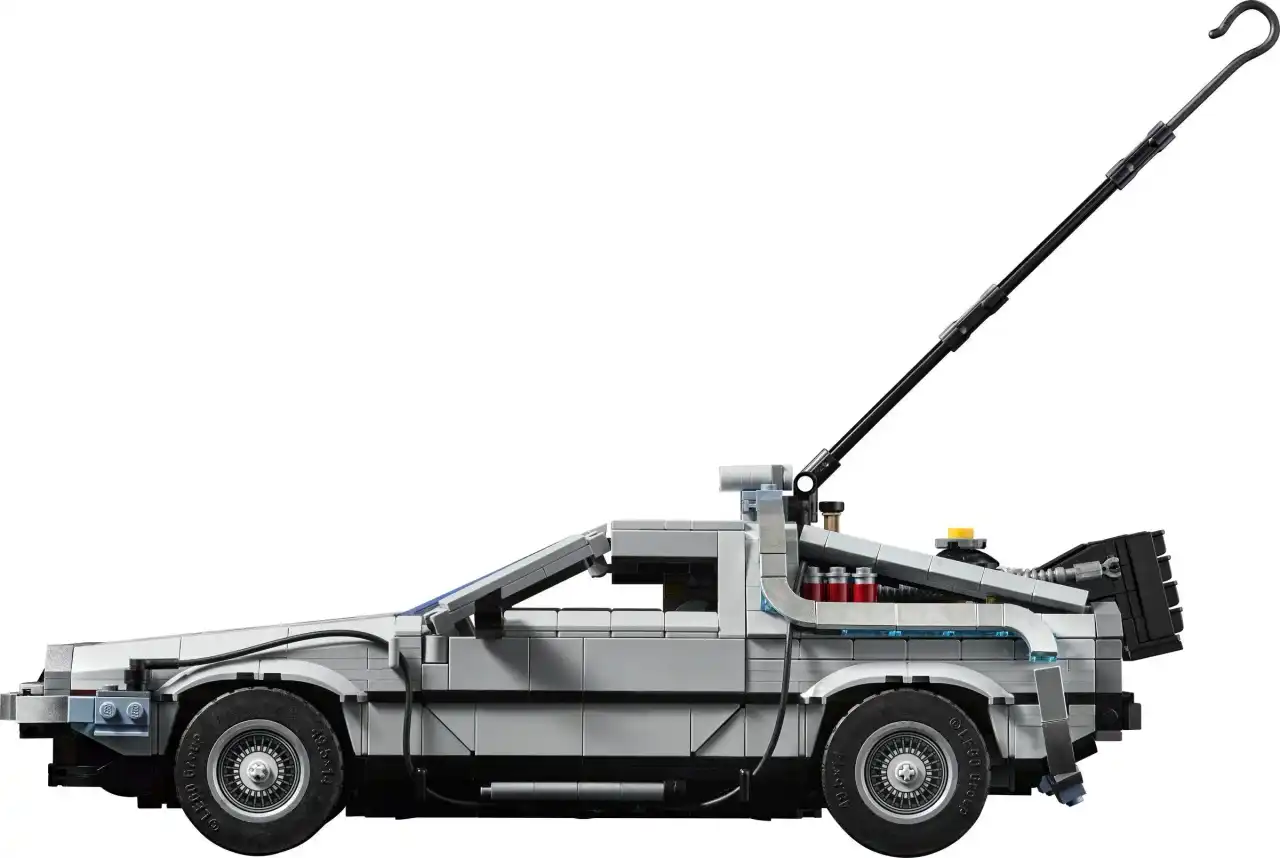 10300 - Back to the Future Time Machine