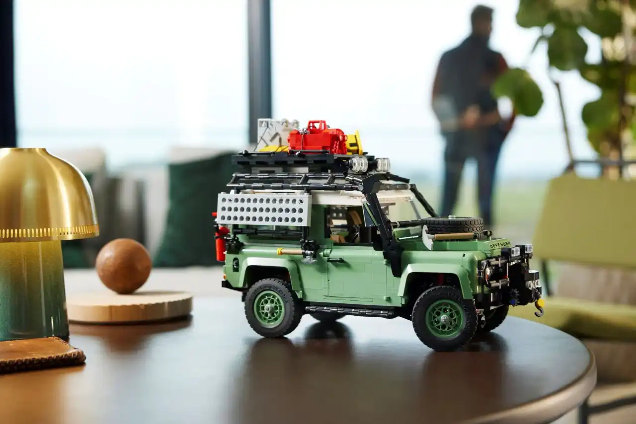 10317 - Land Rover Classic Defender 90