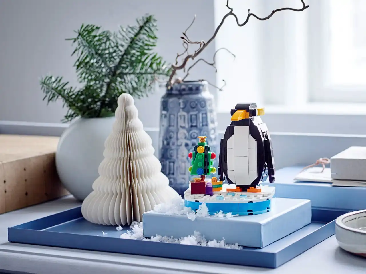 40498 - Christmas Penguin