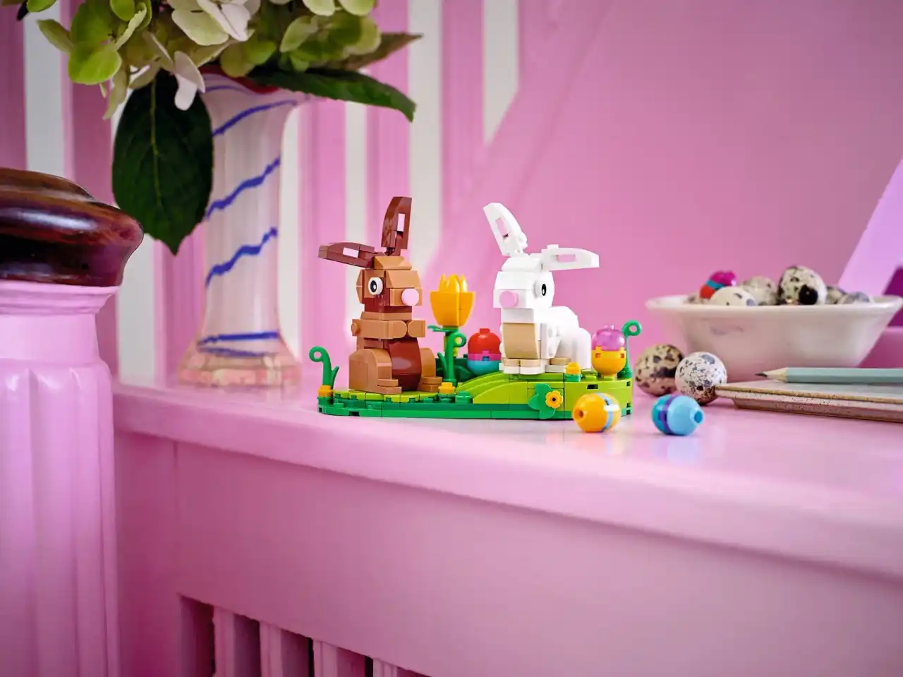 40523 - Easter Rabbits Display