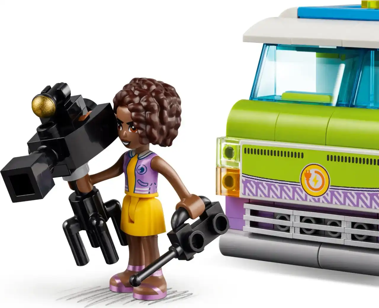 41749 - Newsroom Van
