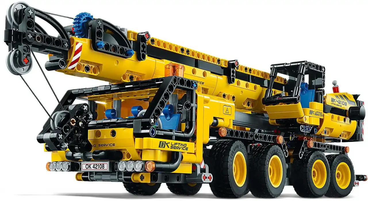 42108 - Mobile Crane