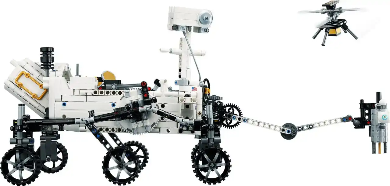 42158 - NASA Mars Rover Perseverance