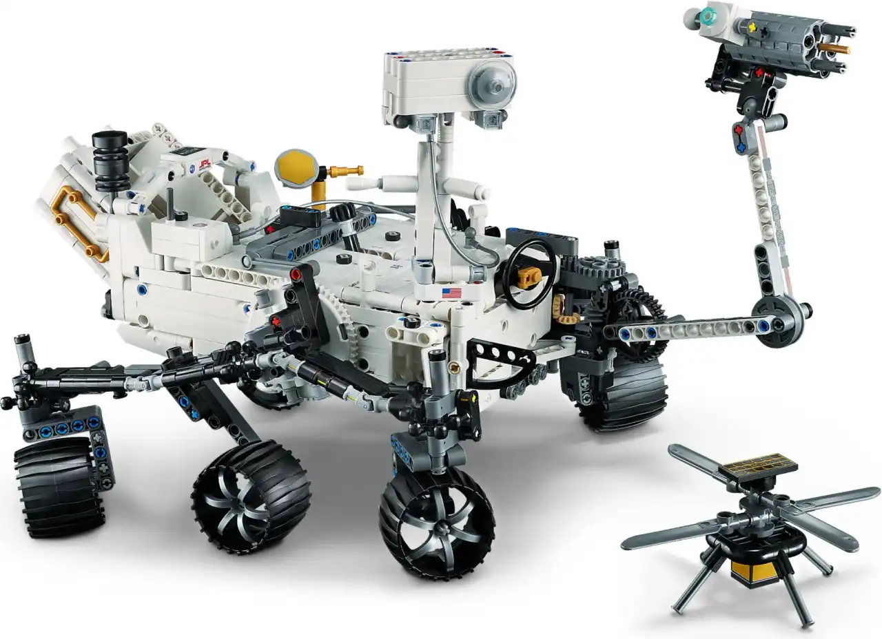 42158 - NASA Mars Rover Perseverance