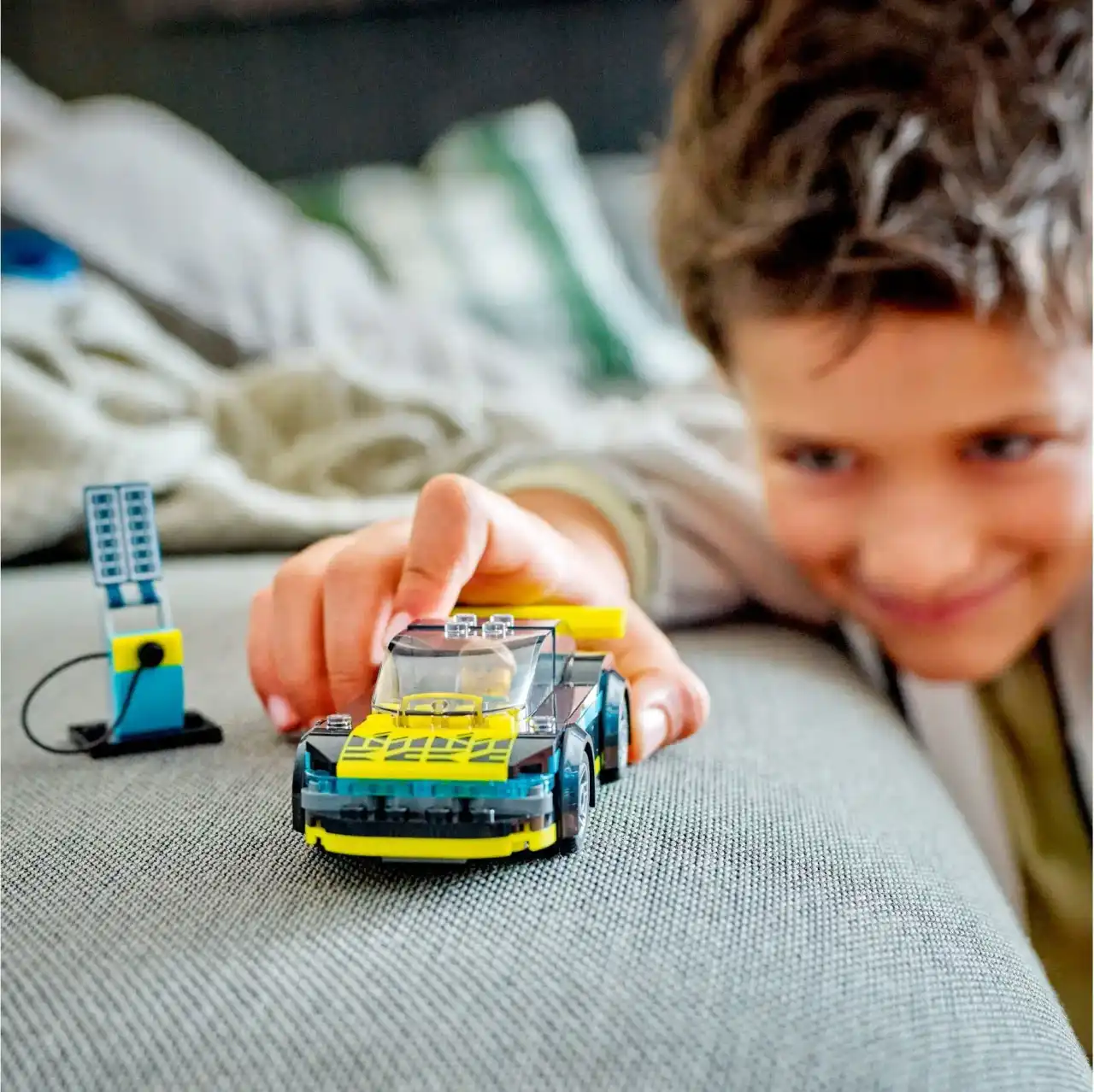 60383 - Electric Sports Car