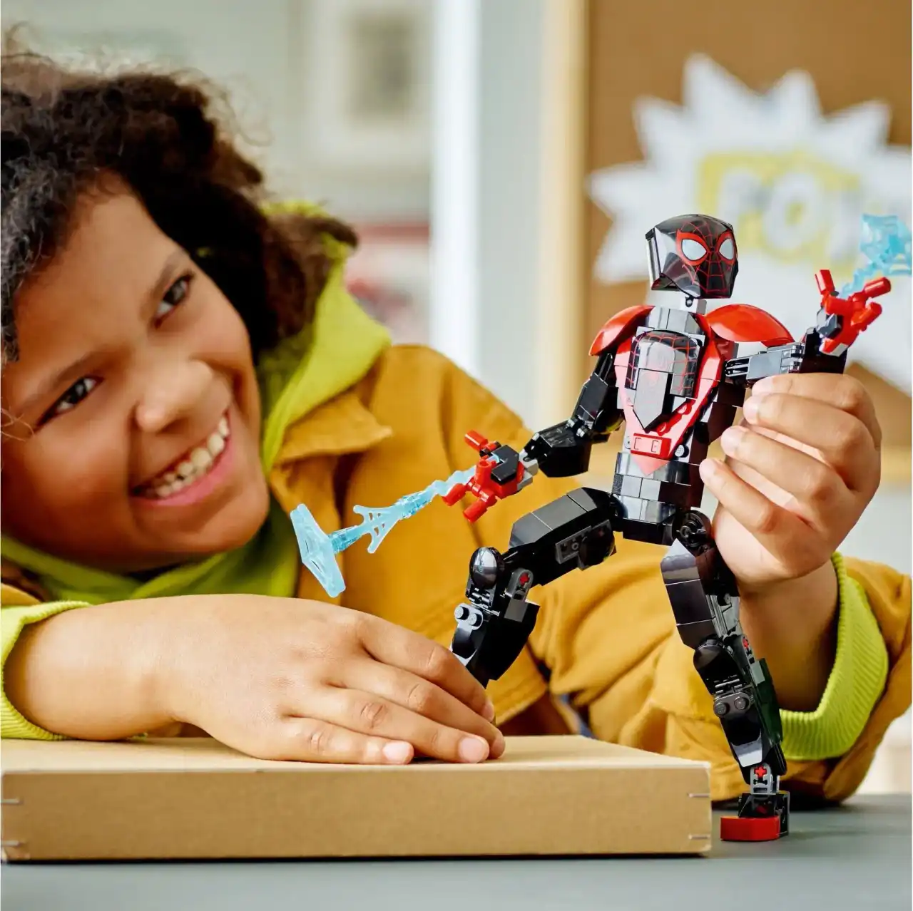 76225 - Miles Morales Figure