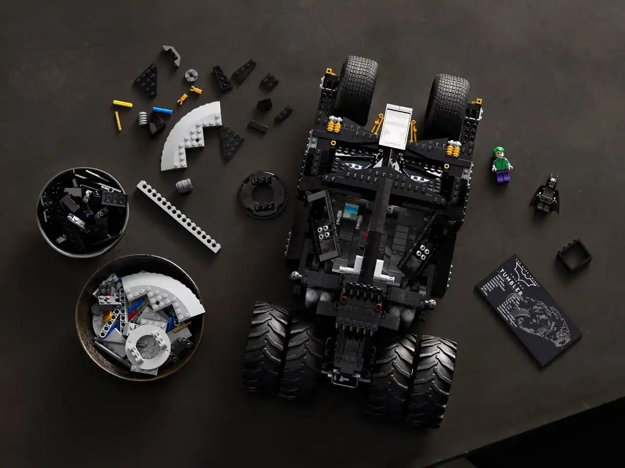 76240 - Batmobile Tumbler