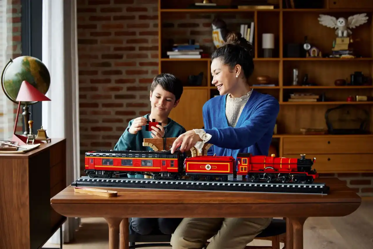 76405 - Hogwarts Express - Collectors' Edition