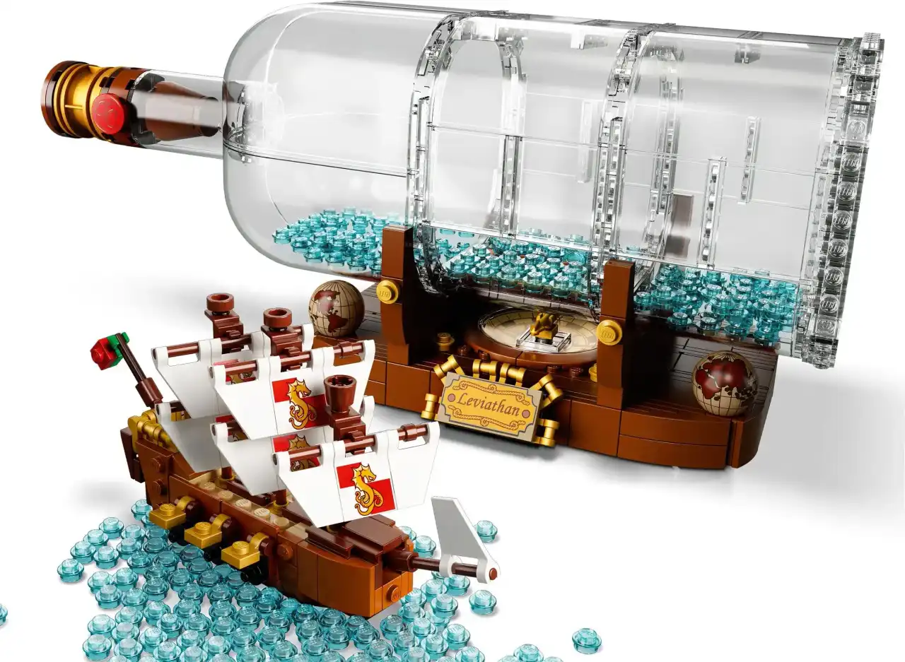 92177 - Ship in a Bottle