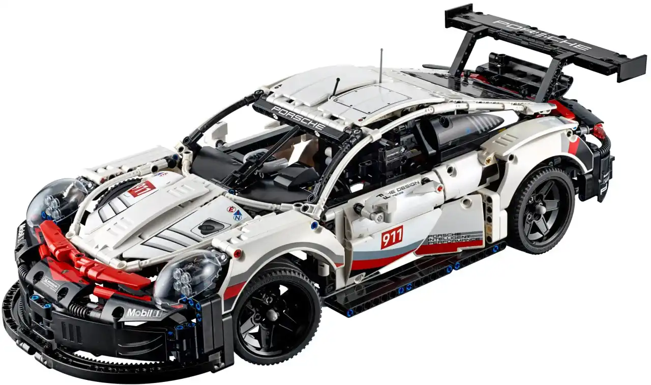 42096 - Porsche 911 RSR